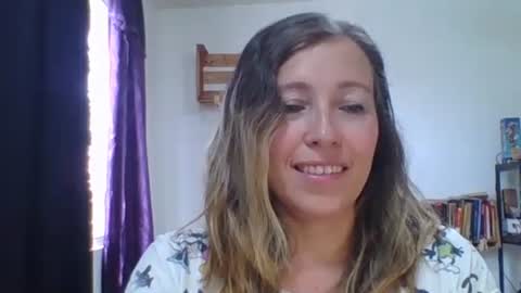 Snapshot of charlot_ponze chatting on 09/19/25, 06:52 charlott online show from 09/19/25, 06:52