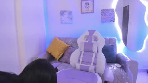    online show from 09/25/25, 02:10