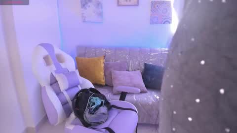    online show from 10/16/25, 02:51