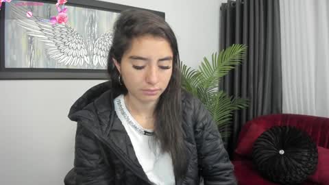 Charlote online show from 01/21/25, 11:35