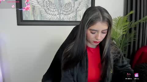 Charlote online show from 02/15/25, 12:22