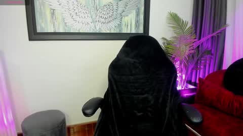 Charlote online show from 09/09/25, 11:43