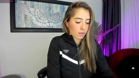 Charlote online show from 10/06/25, 11:40