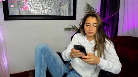 Charlote online show from 11/15/25, 11:40