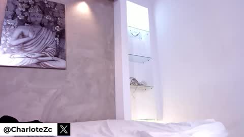 Charlote online show from 09/09/25, 08:30