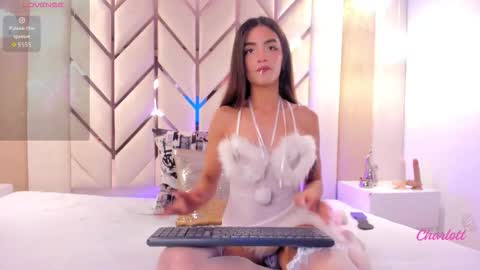 Charlott online show from 02/24/26, 08:40