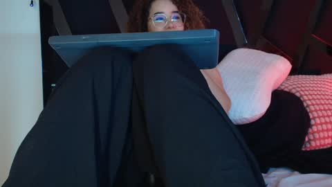 Char 3 online show from 01/08/25, 11:52