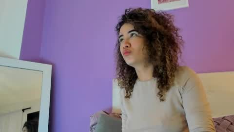 Char 3 online show from 10/05/25, 03:10