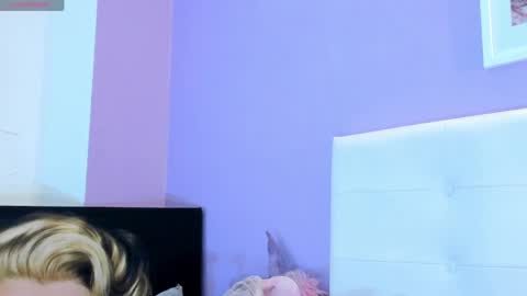 Snapshot of charlotte1117 chatting on 05/04/26, 03:41 Char 3 online show from 05/04/26, 03:41