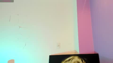 Snapshot of charlotte1117 chatting on 05/17/26, 05:53 Char 3 online show from 05/17/26, 05:53