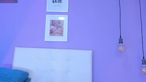 Snapshot of charlotte1117 chatting on 05/31/26, 05:31 Char 3 online show from 05/31/26, 05:31