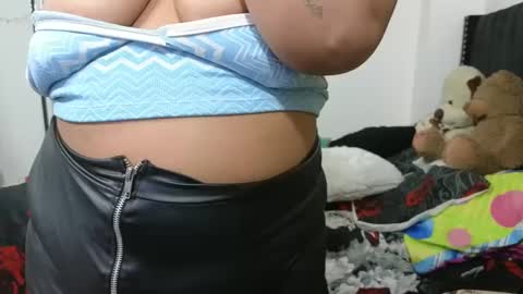 charlotte_027 online show from 02/28/25, 05:15