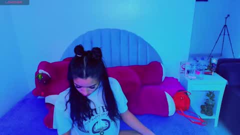 Snapshot of charlotte_0309 chatting on 10/23/25, 07:07 charlotte online show from 10/23/25, 07:07