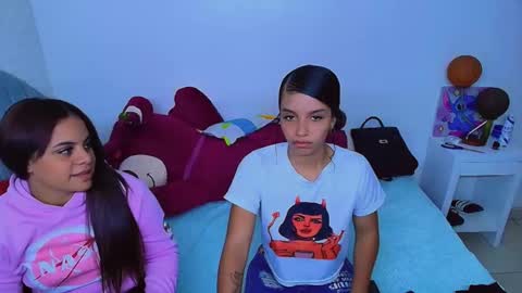 Snapshot of charlotte_0309 chatting on 03/18/26, 06:22 charlotte online show from 03/18/26, 06:22