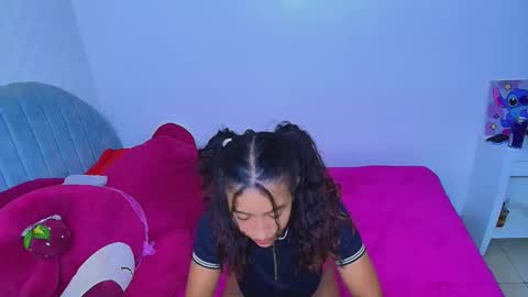 Snapshot of charlotte_0309 chatting on 04/11/26, 07:13 charlotte online show from 04/11/26, 07:13