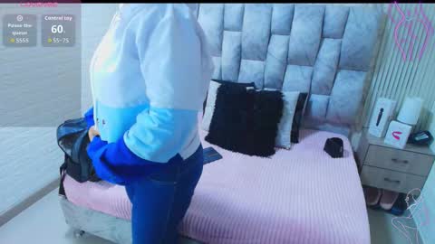 charlotte online show from 10/01/25, 11:05