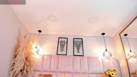 Daniela online show from 02/06/26, 03:11