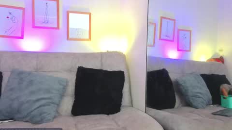 Snapshot of charlotte_copper chatting on 05/15/26, 10:00 Charlotte online show from 05/15/26, 10:00