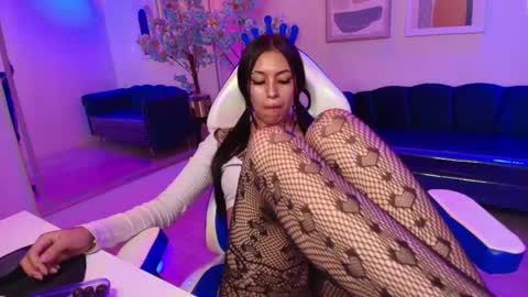 Charlotte online show from 02/02/25, 06:26