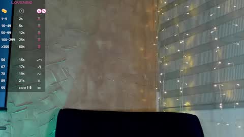 Charlotte  online show from 12/18/24, 05:59