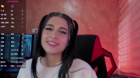 Charlotte  online show from 02/17/25, 10:25