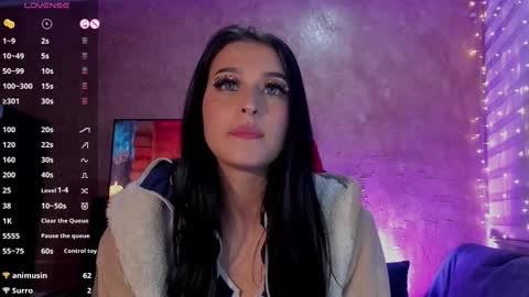 Charlotte  online show from 03/08/25, 02:45