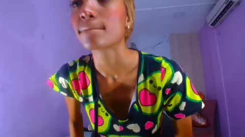 CHARLOTTE online show from 02/05/25, 02:59