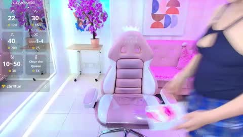 charlotte_milleers online show from 01/07/26, 03:53