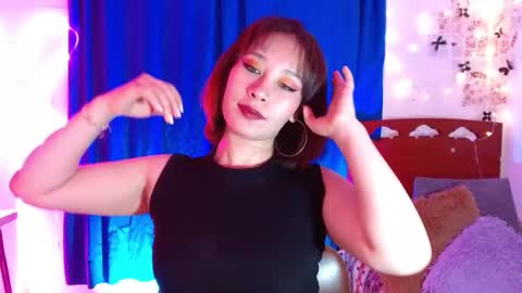 Snapshot of charlotte_morh_ chatting on 03/25/26, 02:39 charlotte_morh_ online show from 03/25/26, 02:39