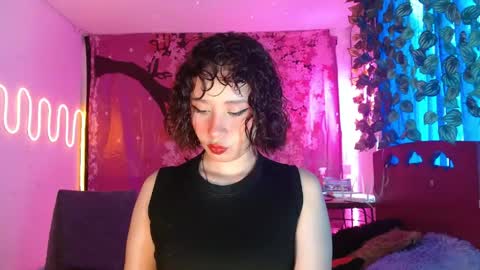 Snapshot of charlotte_morh_ chatting on 04/19/26, 07:38 charlotte_morh_ online show from 04/19/26, 07:38