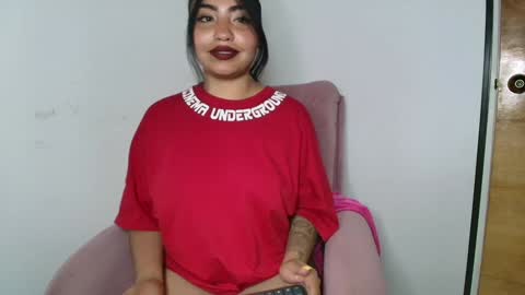 charlotte_princess_1 online show from 12/03/24, 07:54