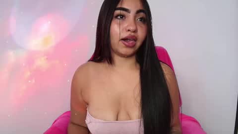 charlotte_princess_1 online show from 02/21/25, 02:59