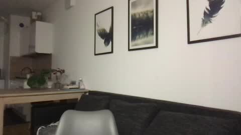 Charlotte Roche online show from 01/15/25, 03:18