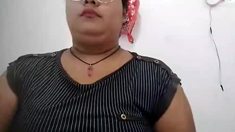 Snapshot of charlotte_rot chatting on 09/27/25, 07:19 charlotte_rot online show from 09/27/25, 07:19