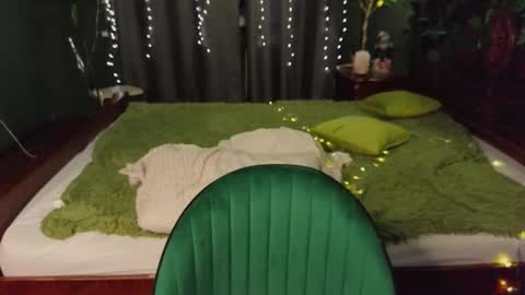 Snapshot of charlotte_wow chatting on 02/16/25, 03:37 Charlotte online show from 02/16/25, 03:37