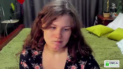 Snapshot of charlotte_wow chatting on 02/28/25, 04:42 Charlotte online show from 02/28/25, 04:42