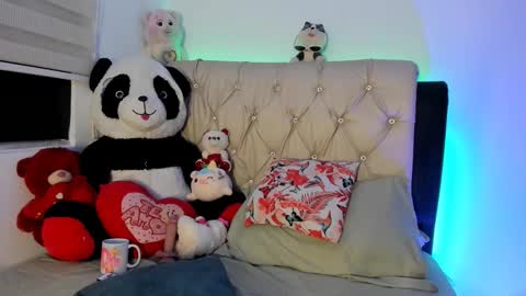 charlottee07 online show from 02/20/26, 02:30