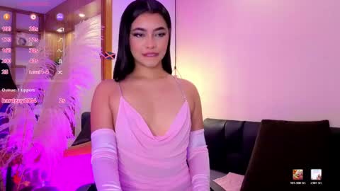 Snapshot of charlotteg18 chatting on 04/26/26, 02:42 Charlote online show from 04/26/26, 02:42