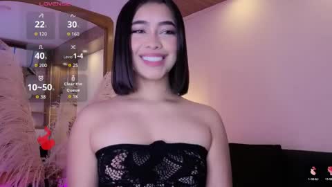 Snapshot of charlotteg18 chatting on 05/14/26, 03:13 Charlote online show from 05/14/26, 03:13