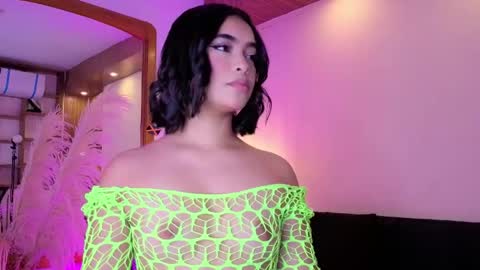 Snapshot of charlotteg18 chatting on 05/18/26, 03:13 Charlote online show from 05/18/26, 03:13