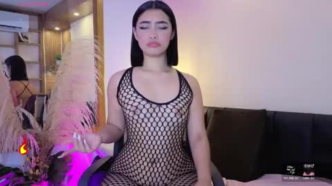 Snapshot of charlotteg18 chatting on 06/10/26, 03:29 Charlote online show from 06/10/26, 03:29