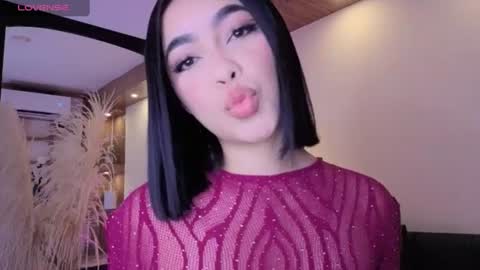 Snapshot of charlotteg18 chatting on 06/22/26, 03:25 Charlote online show from 06/22/26, 03:25