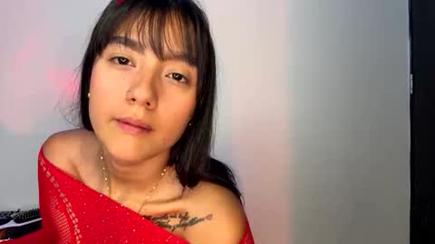 charlottekiss99 online show from 05/07/26, 02:11