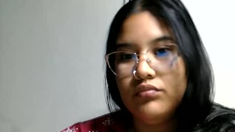 charlottequeen_21 online show from 03/31/26, 12:16