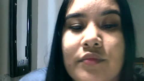charlottequeen_21 online show from 06/25/26, 03:06