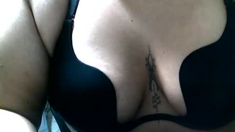charlottequeen_21 online show from 07/22/26, 01:08