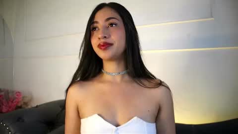 Snapshot of charlotterusso chatting on 06/10/26, 12:37 Lauren Rus online show from 06/10/26, 12:37