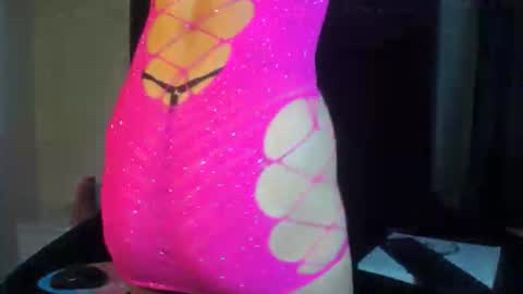 Snapshot of charlottesexrs chatting on 04/14/26, 11:00 charlottesexrs online show from 04/14/26, 11:00