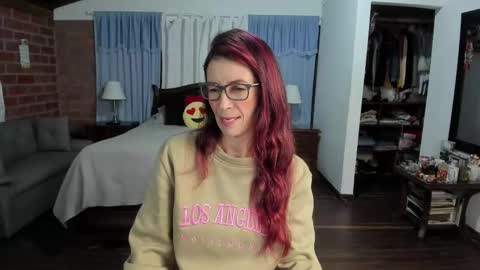 Charlotte online show from 11/26/25, 01:06