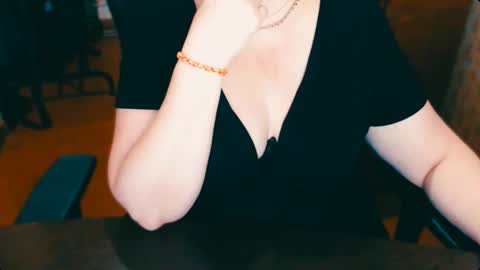 CharlotteXTasty online show from 01/24/25, 04:28